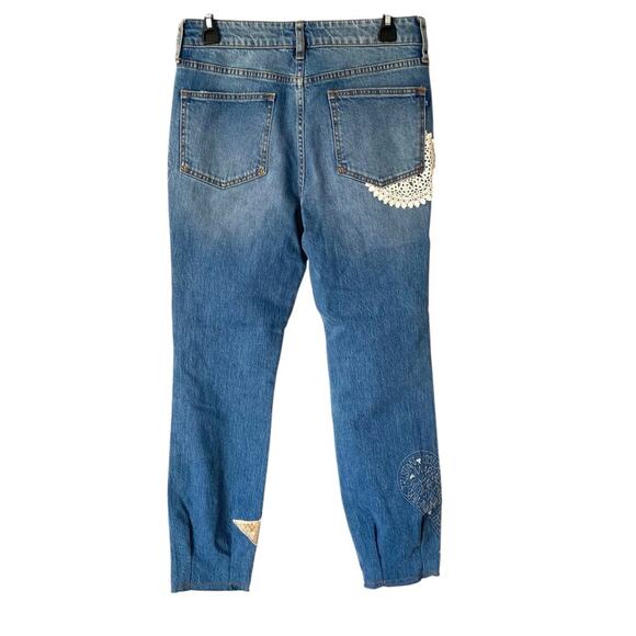 Pilcro Anthropologie Embroidered Patch Heart Words Jeans size 28 - Picture 6 of 11